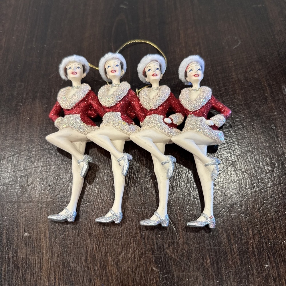 2007 Radio City Rockettes Ornament 4 Girls Dancing Pose MSG LP Red NYC Souvenir